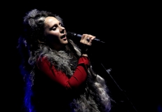 Aistė Smilgevičiūtė ir SKYLĖ @ MĖNUO JUODARAGIS 2016