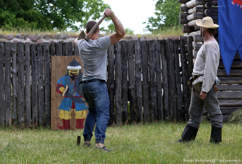 Rungtys žiūrovams @ Viduramžių šventė 2016 Rungtys žiūrovams @ Viduramžių šventė 2016