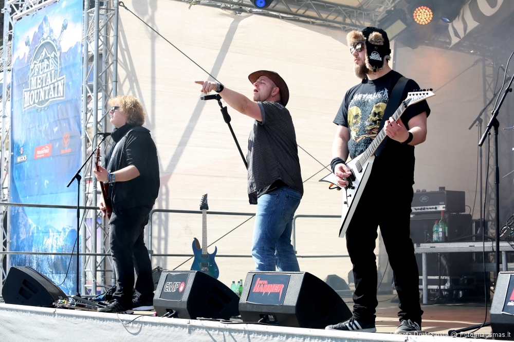 RAZOR PUNCH @ FULL METAL MOUNTAIN 2018