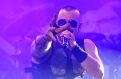 SABATON @ Full Metal Mountain (2016)